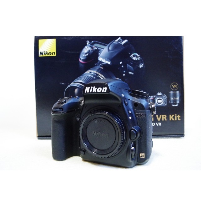 特別セーフ Nikon - Nikon D750 使用僅 シャッター4000回以下 付属完備
