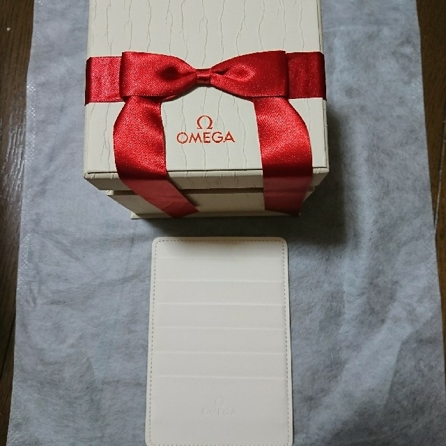 OMEGA(オメガ)のOMEGA 時計ケース 外箱付き レディースのファッション小物(腕時計)の商品写真