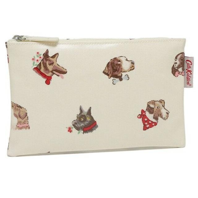 Cath Kidston(キャスキッドソン)の新品☆ キャスキッドソン 犬モチーフ フラットポーチ レディースのファッション小物(ポーチ)の商品写真