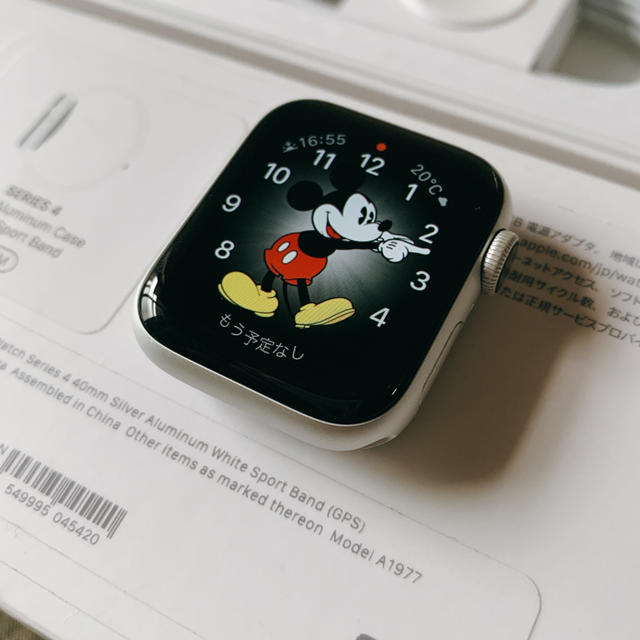Apple Watch Series 4 GPSモデル 40mm シルバー