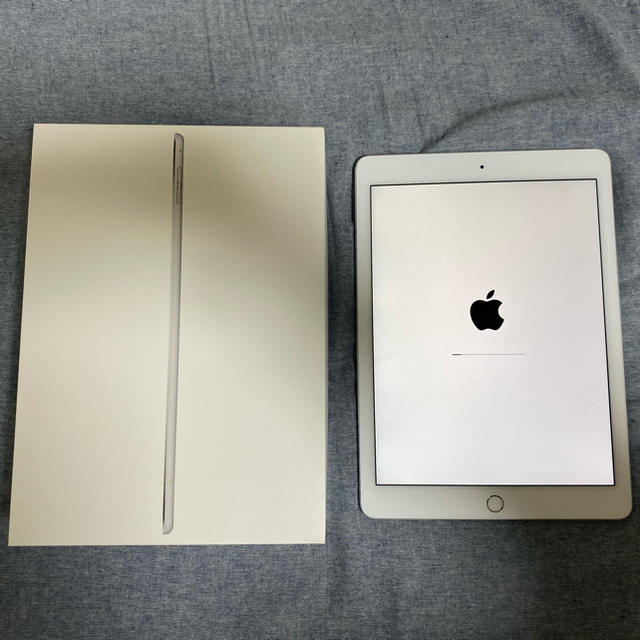 タブレットiPad Air2 32GB シルバー(専用)