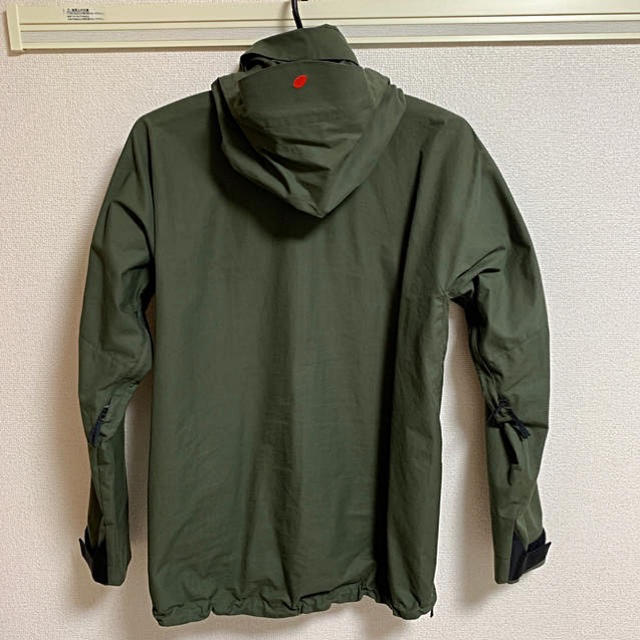 tilak loke VENTILE JACKET マウンテンパーカー メンズのジャケット/アウター(マウンテンパーカー)の商品写真