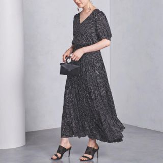 ユナイテッドアローズ(UNITED ARROWS)の※アユさま専用※UNITED ドット アコーディオン プリーツスカート アローズ(ロングスカート)