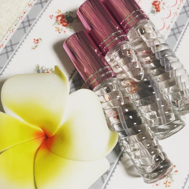 永遠の愛を手に入れる💖Soul Loveエネルギーメモリーオイルスプレー4ml コスメ/美容のリラクゼーション(アロマオイル)の商品写真