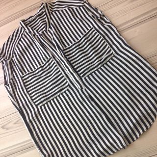 ザラ(ZARA)のZARA 美品 ストライプゆったりシャツ(シャツ/ブラウス(半袖/袖なし))