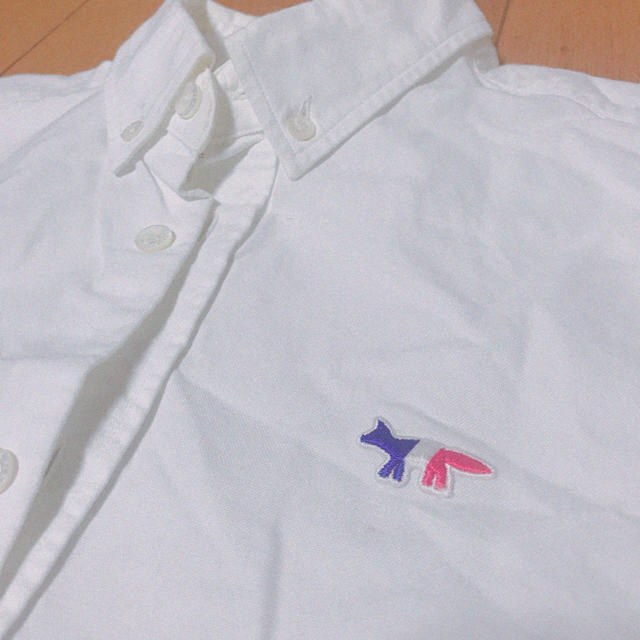 MAISON KITSUNE'(メゾンキツネ)のreipopoさん専用　メゾンキツネ  シャツ　37 メンズのトップス(シャツ)の商品写真