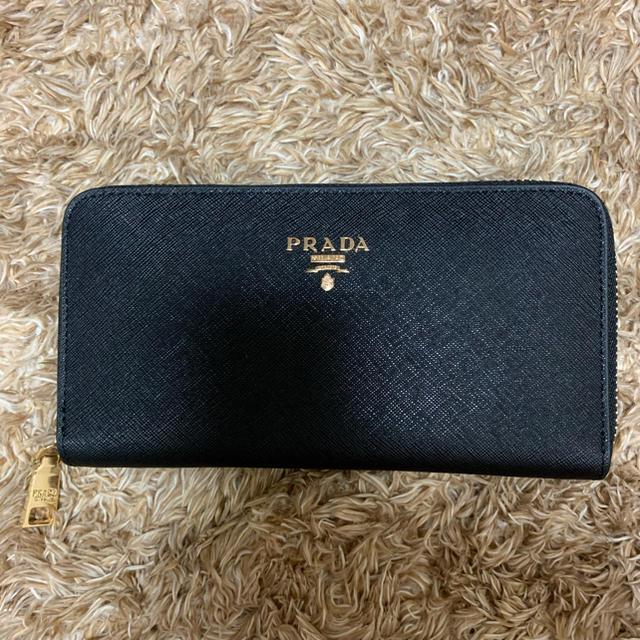 PRADA(プラダ)のPRADA長財布 黒 レディースのファッション小物(財布)の商品写真