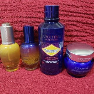 ロクシタン(L'OCCITANE)のイモーテルシリーズ(美容液)