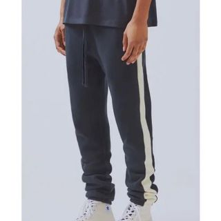 フィアオブゴッド(FEAR OF GOD)のFOG Essentials Side Stripe Sweatpants(スウェット)