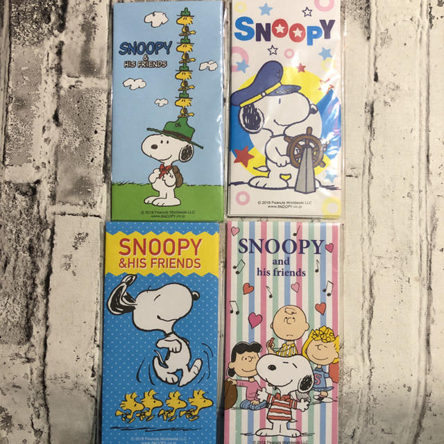 SNOOPY(スヌーピー)のスヌーピー    ぽち袋　ワレット型　３枚入４柄セット　シール付 ハンドメイドの文具/ステーショナリー(カード/レター/ラッピング)の商品写真