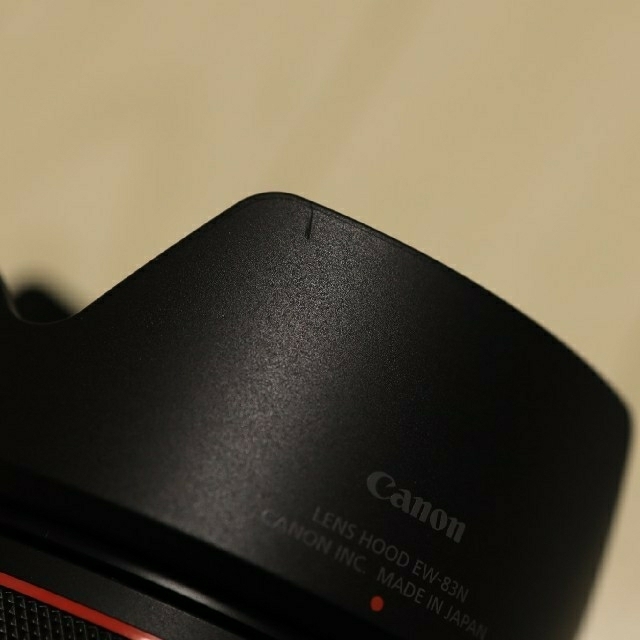 Canon(キヤノン)のCanon 純正 RF24-105 ズームレンズ スマホ/家電/カメラのカメラ(レンズ(ズーム))の商品写真