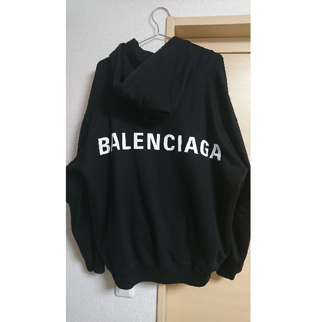 Balenciaga - よしつねー BALENCIAGA バックロゴフーディー パーカー S