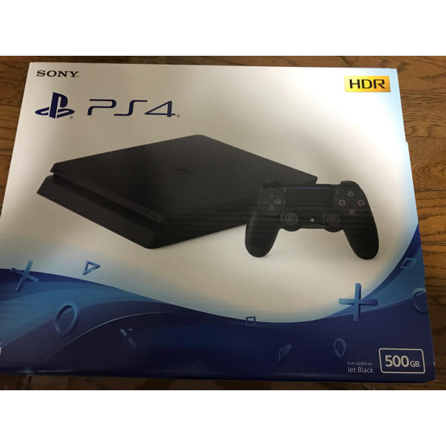 最新型 PS4 本体 500GB