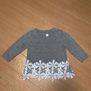 花柄刺繍トップス(Ｔシャツ)