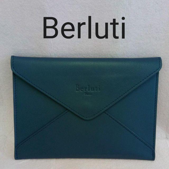 Berluti(ベルルッティ)のベルルッティ レザーポーチ 非売品 ノベルティ レア ハンドメイドのファッション小物(ポーチ)の商品写真