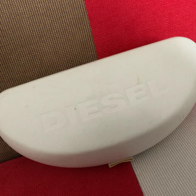 DIESEL(ディーゼル)のサングラス レディースのファッション小物(サングラス/メガネ)の商品写真