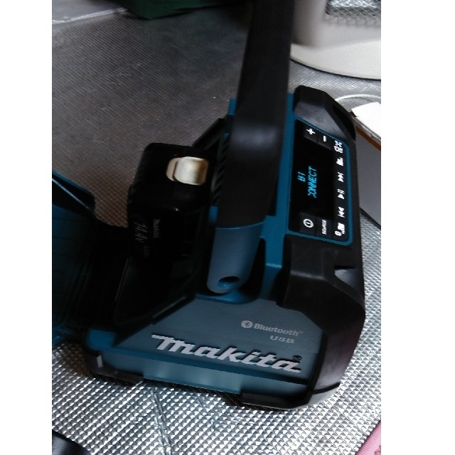 Makita(マキタ)のマキタMakitaブルーツース 現行型 防水スピーカーMR202　マキタブルー スポーツ/アウトドアの自転車(工具/メンテナンス)の商品写真