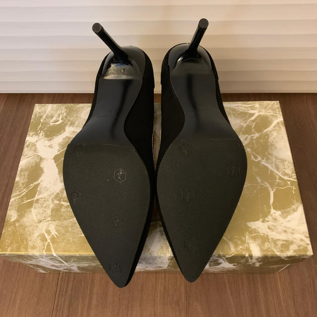 VII XII XXX(セヴントゥエルヴサーティ)のSEVEN TWELVE THIRTY 新品 パンプス レディースの靴/シューズ(ハイヒール/パンプス)の商品写真