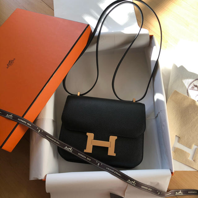 Hermes(エルメス)の2日間限定！！完全早い者勝ちコンスタンスミニ　ブラック レディースのバッグ(ショルダーバッグ)の商品写真