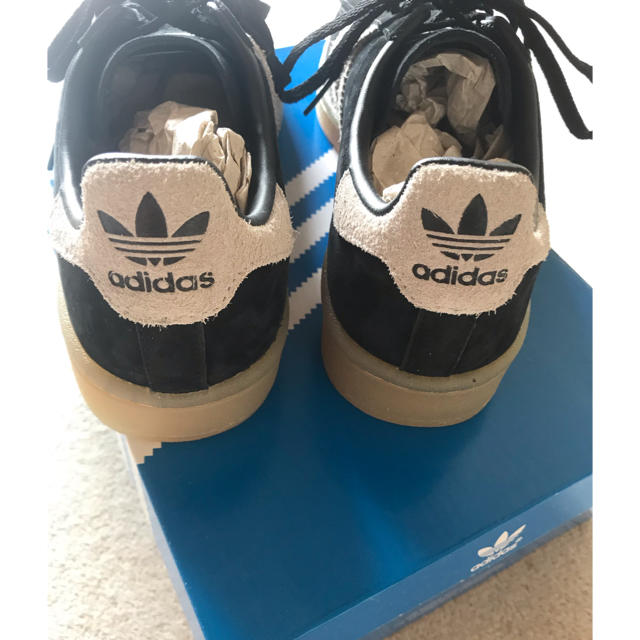 adidasスニーカー新品 1