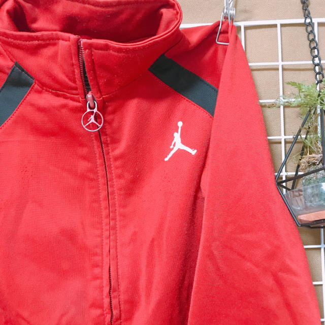 NIKE(ナイキ)のJORDAN  kids パーカー キッズ/ベビー/マタニティのキッズ服男の子用(90cm~)(ジャケット/上着)の商品写真