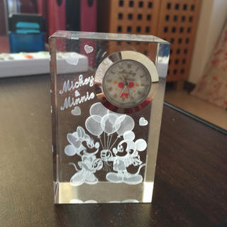 ディズニー(Disney)のガラス製の立体型の置き時計♡ミッキー(置時計)
