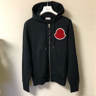 フラワープリント モンクレール ビッグロゴ パーカー | metodoicm.com.br