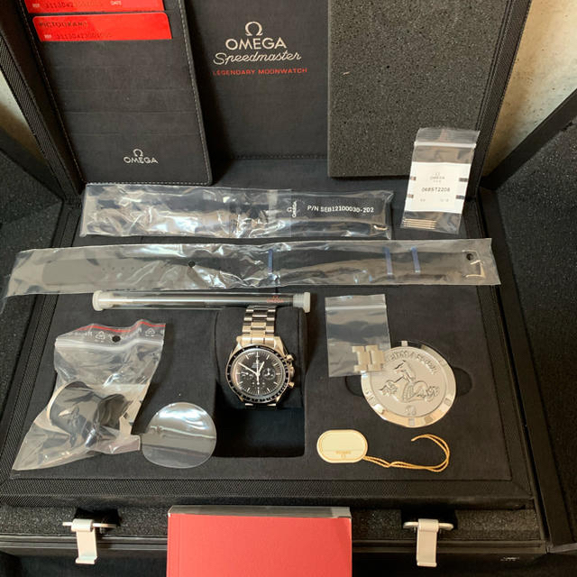 OMEGA(オメガ)のオメガスピードマスタープロフェッショナル メンズの時計(腕時計(アナログ))の商品写真