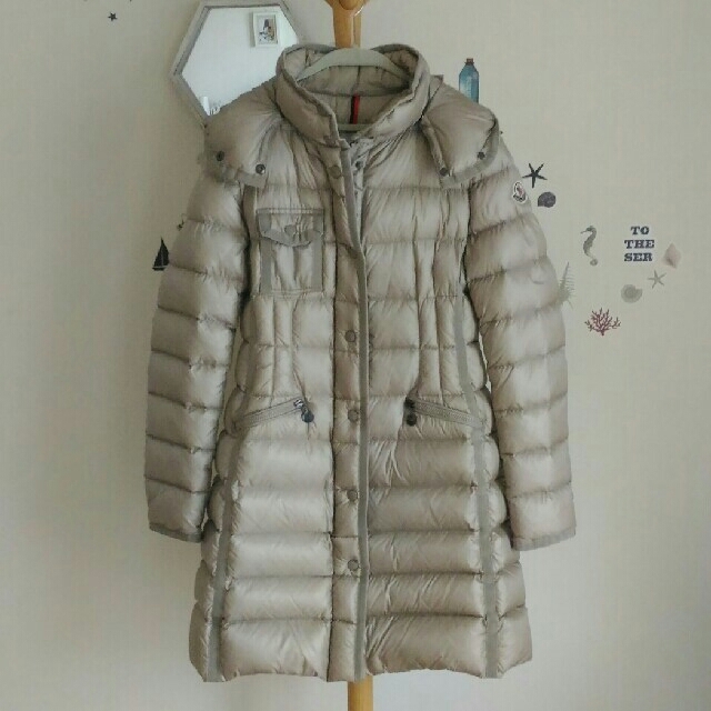 MONCLER(モンクレール)のモンクレールエルミエンヌ　ダウン　サイズ0 レディースのジャケット/アウター(ダウンコート)の商品写真