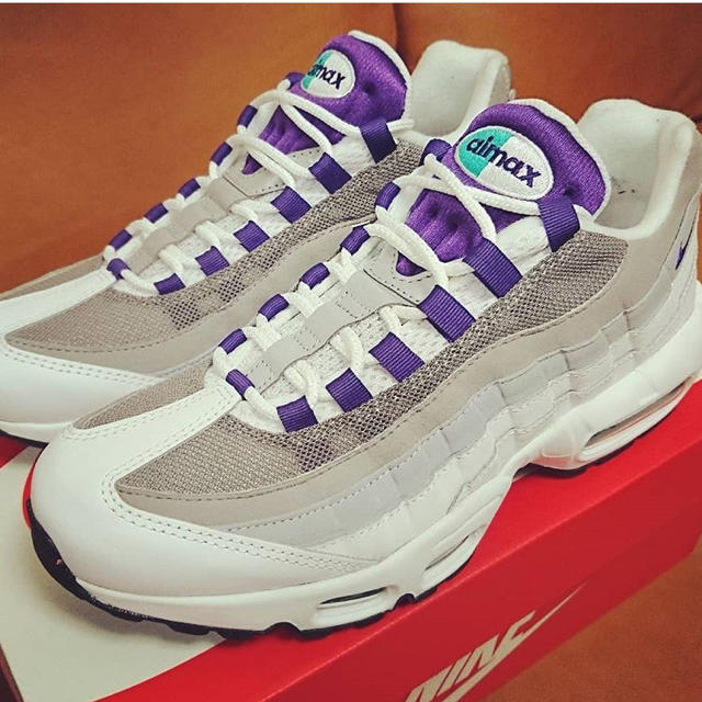 NIKE WMNS AIR MAX 95 grape purple