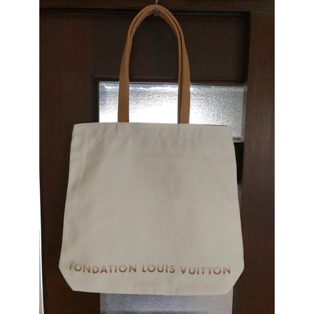 Fondation Louis Vuitton☆ルイ・ヴィトン　トートバッグ