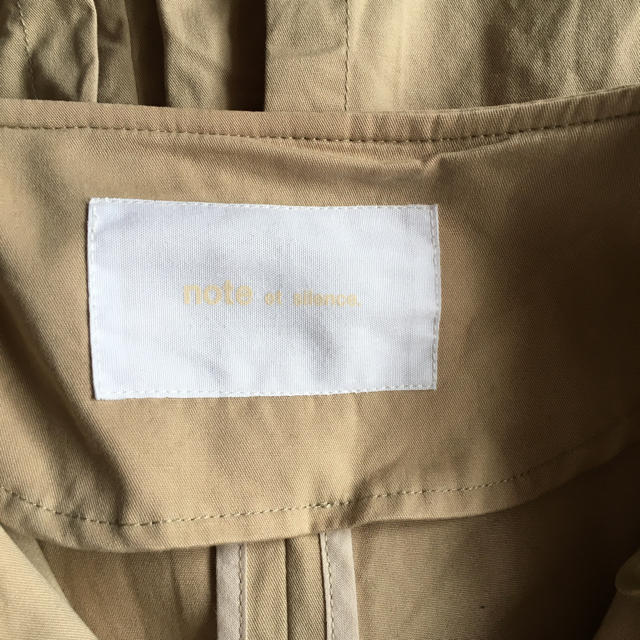 note et silence(ノートエシロンス)のトレンチコート レディースのジャケット/アウター(トレンチコート)の商品写真