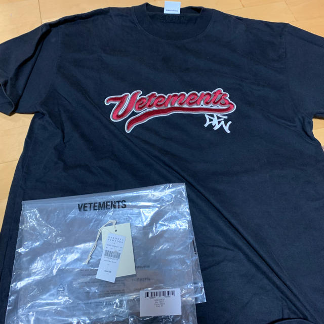vetements ベースボール刺繍Tシャツ xsサイズ - www.glycoala.com