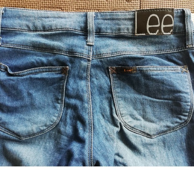 Lee(リー)のleeスキニーデニム　レディースxsサイズ レディースのパンツ(デニム/ジーンズ)の商品写真