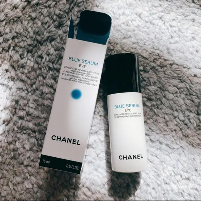 CHANEL(シャネル)のシャネル ブルー セラム アイ  15ml コスメ/美容のスキンケア/基礎化粧品(アイケア/アイクリーム)の商品写真