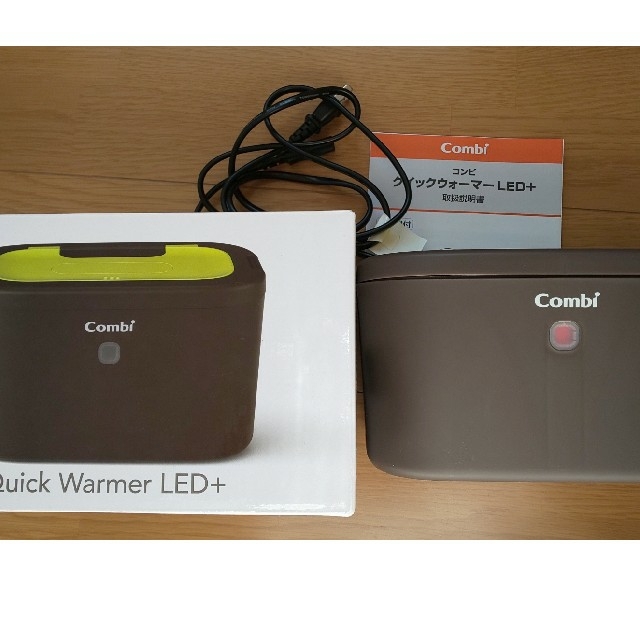 combi(コンビ)のコンビ Quick Warmer LED+ キッズ/ベビー/マタニティのおむつ/トイレ用品(ベビーおしりふき)の商品写真