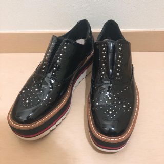 ZARA スタッズ　プラットフォーム　オックスフォード　靴　パンプス