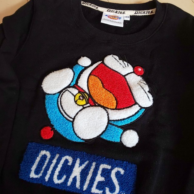 Dickies(ディッキーズ)のほぼ未使用★DICKIES（ディッキーズ）キッズトレーナー（サイズ120） キッズ/ベビー/マタニティのキッズ服男の子用(90cm~)(Tシャツ/カットソー)の商品写真