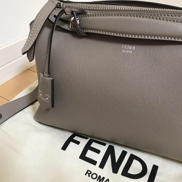 FENDI(フェンディ)のまる様専用！FENDI フェンディ バイザウェイ レディースのバッグ(ショルダーバッグ)の商品写真