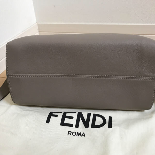 FENDI(フェンディ)のまる様専用！FENDI フェンディ バイザウェイ レディースのバッグ(ショルダーバッグ)の商品写真