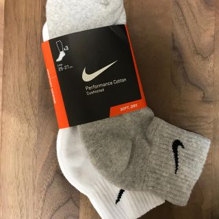 ナイキ(NIKE)の新品　ナイキ靴下２足　メンズ(ソックス)