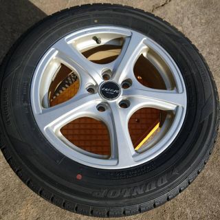 ダンロップ(DUNLOP)のダンロップ 215/60R/16(タイヤ・ホイールセット)