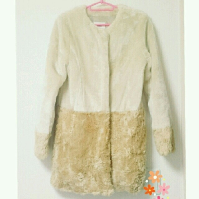 MURUA(ムルーア)のMURUA♡フェイクファーコート レディースのジャケット/アウター(毛皮/ファーコート)の商品写真
