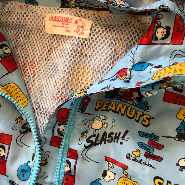 PEANUTS(ピーナッツ)のスヌーピーウィンドブレーカー キッズ/ベビー/マタニティのキッズ服男の子用(90cm~)(ジャケット/上着)の商品写真