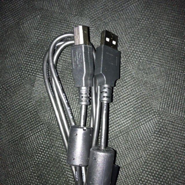 USB2.0 A-B ケーブル 1.2m スマホ/家電/カメラのPC/タブレット(PC周辺機器)の商品写真