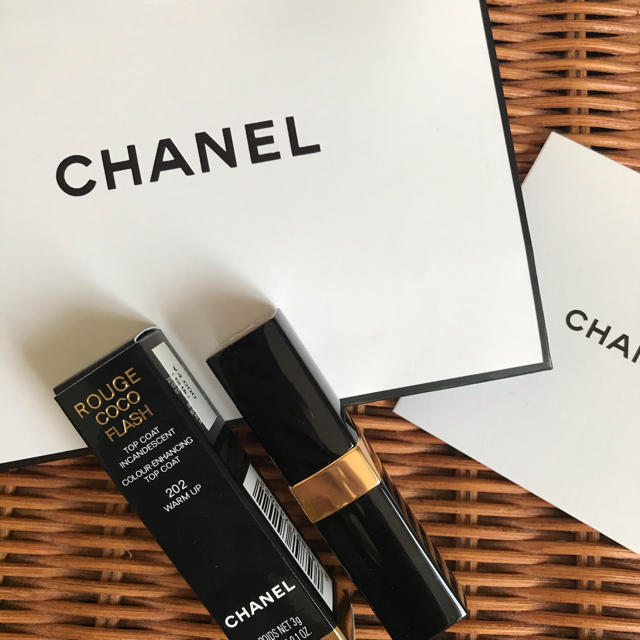 CHANEL(シャネル)のポポ様専用♡ ココフラッシュ 202 ウォームアップ オレンジリップ コスメ/美容のベースメイク/化粧品(口紅)の商品写真