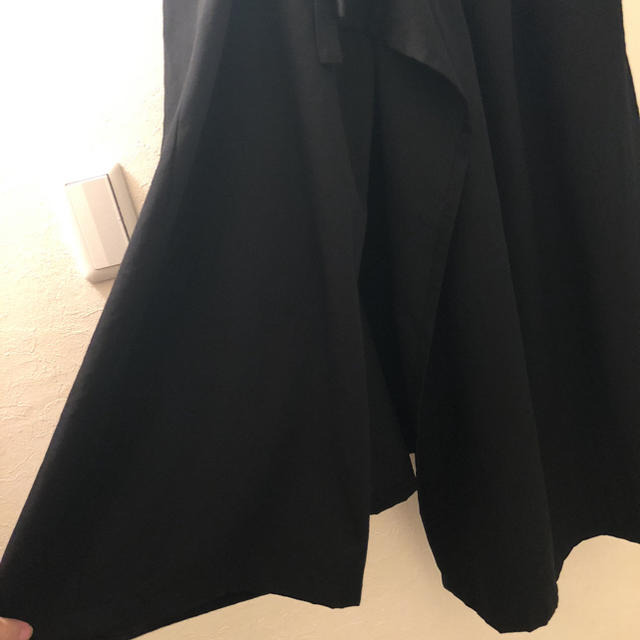 Yohji Yamamoto(ヨウジヤマモト)のB ヨウジヤマモト アシンメトリーラップパンツ メンズのパンツ(その他)の商品写真