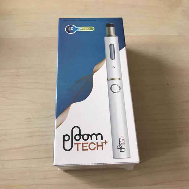 PloomTECH(プルームテック)のプルームテックプラス　Ploom TECH+ スターターキット　ホワイト メンズのファッション小物(タバコグッズ)の商品写真