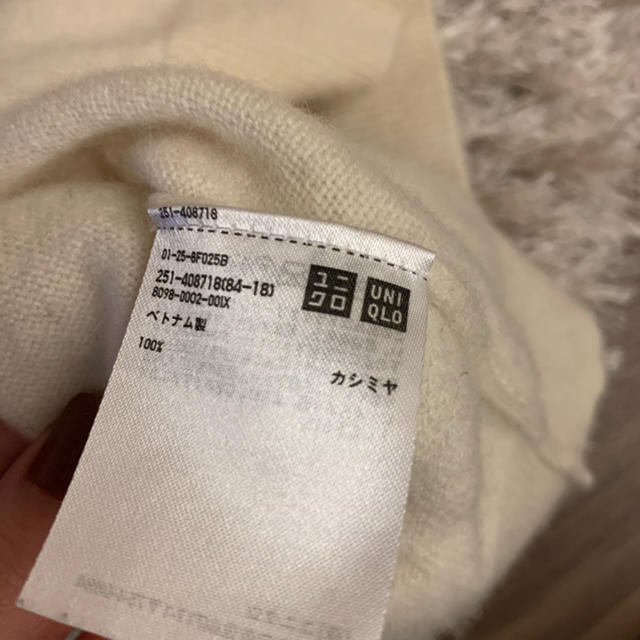 UNIQLO(ユニクロ)のUNIQLOカシミアタートルニットセーター レディースのトップス(ニット/セーター)の商品写真