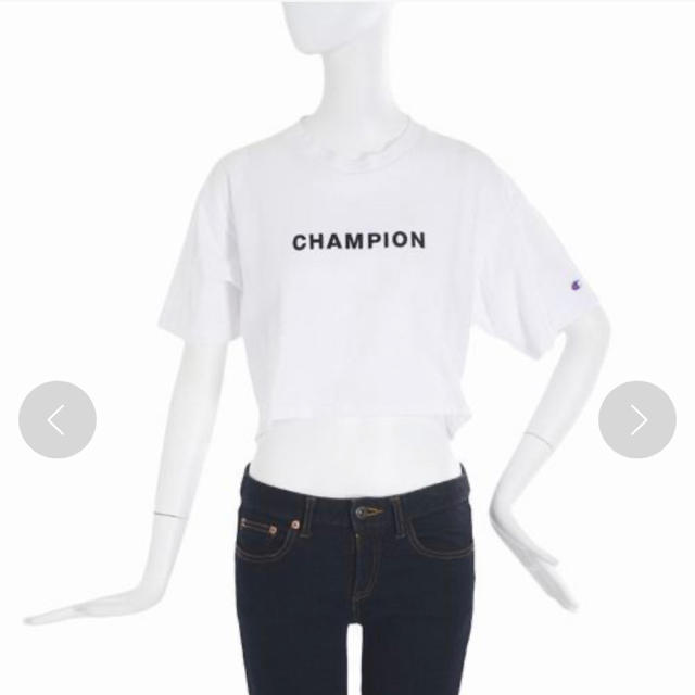 EMODA(エモダ)のEMODA champion コラボ　ショート丈 レディースのトップス(Tシャツ(半袖/袖なし))の商品写真
